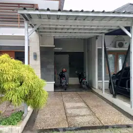 Dijual  rumah tinggal di Depok Komplek  Mandala Golden Residence