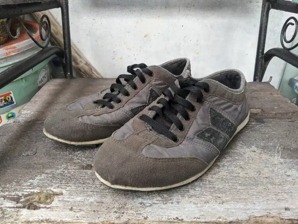 Sepatu Macbeth Brighton