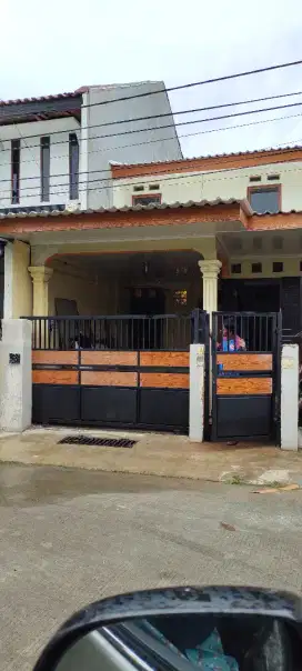 Dikontrakkan rumah di perumnas Depok Utara