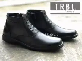 Ready Sepatu PDH pria size 39-43. Bonus sepasang kaos kaki