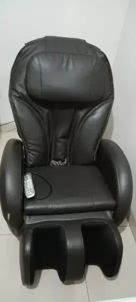 Kursi pijat advance