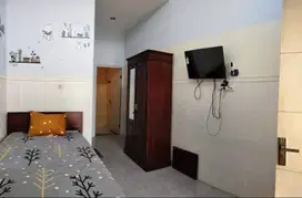 KOST GRESIK KOTA - CARPORT PRIBADI DEPAN KAMAR