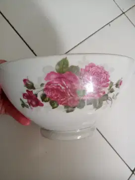 Mangkok Kuno keramik