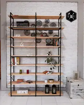 Rak buku custom