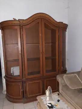 Lemari kaca tanah luas shm jl Provinsi Wonosobo Sapuran tronton masuk