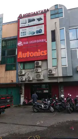 Logo perusahaan dan toko