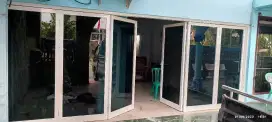 Kusen aluminium pintu jendela dan kaca