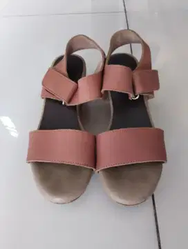Preloved Sepatu Sandal Wanita