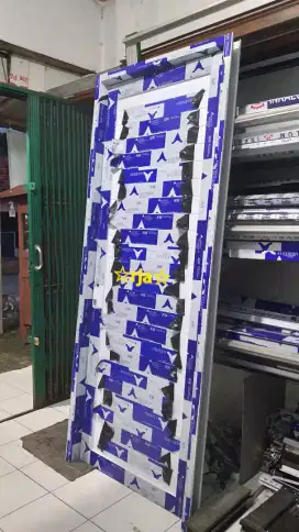PINTU ALUMINIUM ALEXINDO ukr 215x80