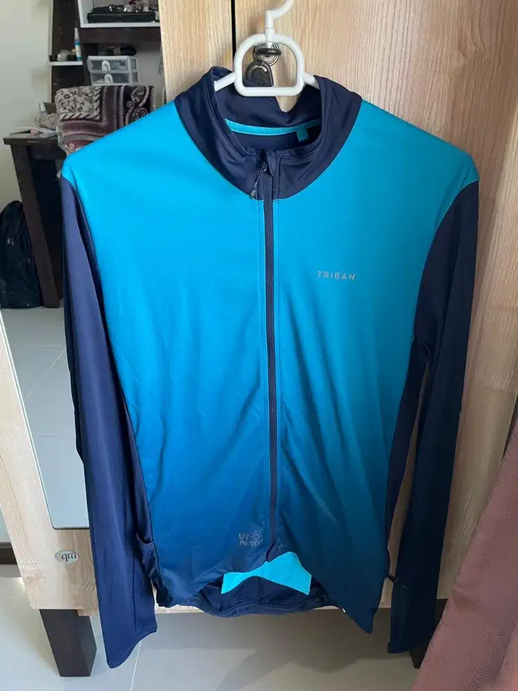 Triban Jersey Sepeda anti UV