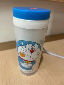 Botol minum doraemon