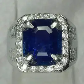 Royal Blue Sapphire Ceylon