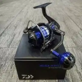 Reel kerekan pancing Daiwa Saltiga 4500 BNIB