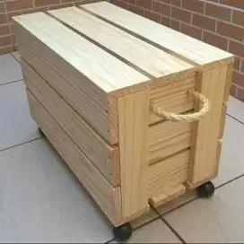 Peti kayu / box kayu / Jumbo roda
