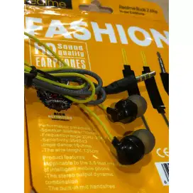 HEADSET REALMI EARPHONE BAS ORIGINAL