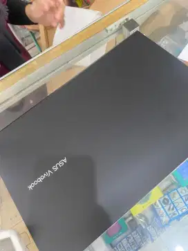 Laptop Asus vivobook
