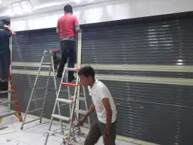 Tukang rolling door pondok gede jatiwaringin taman mini