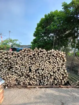 Jual kayu Meranti,bambu,triplek