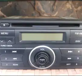 Head unit bawaan
