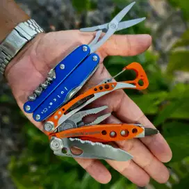 Ori Leatherman Skeletool RX Orange rescue tool signal wave charge tti