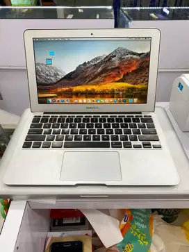 Macbook Air 2011 Ram 4/128GB Mulus Elegant