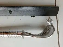 Tiang Cobra alumunium 30 cm dan dudukan