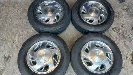 Velg oem Toyota Kijang LGX Ring 14 plus ban tebal