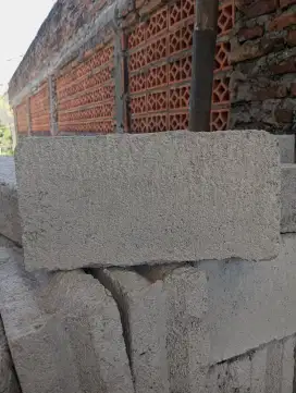 Batako Padat beton