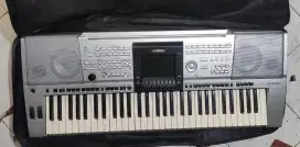 Keyboard dan sound sistem