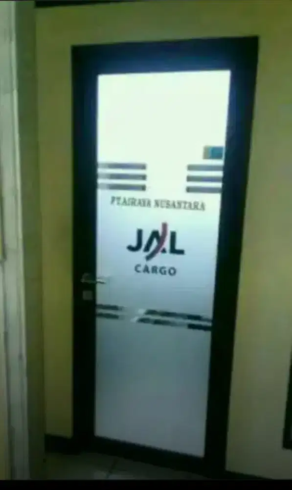 StikerSanblastcuttingan tulisan,gambar&logopelengkapusaha adakaca film