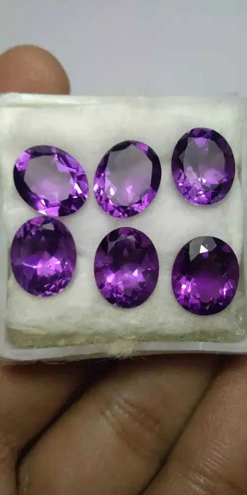 Natural kecubung warna tua 6pcs