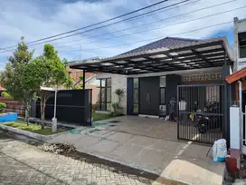 RUMAH MURAH YANG LUAS DI RUNGKUT MEJOYO SURABAYA DEKAT UBAYA