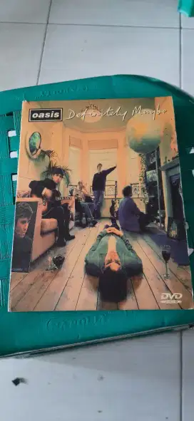 OASIS Definitely Maybe DVD