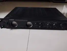 Ampli Carver CM-1065