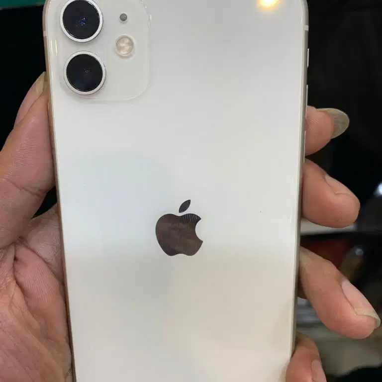 Iphone 11 128gb second ibox gransi