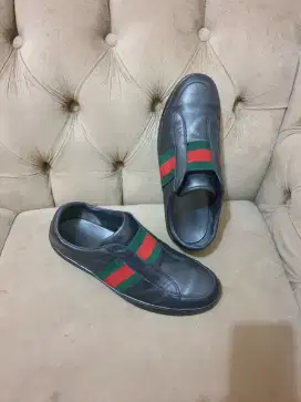 Mulus .authentic sepatu .slip on gucci size 44.5