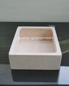 Tempat pakan mandi hamster