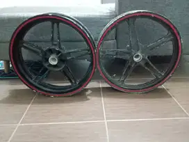 [BOLEH NEGO] Velg ORI PABRIK NEW Vixion 2017