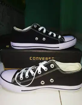 Sepatu Converse All star Hitam Putih