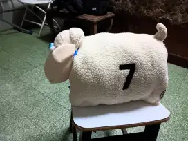 Bantal domba serta