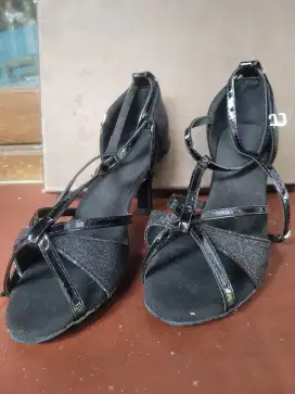 Sepatu Dansa (new)