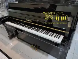 Piano Yamaha JU109