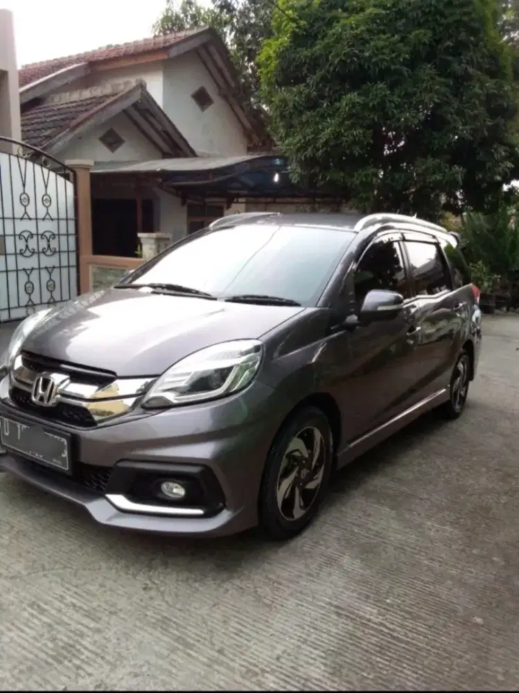 Honda Mobilio RS 2015 Nama sendiri