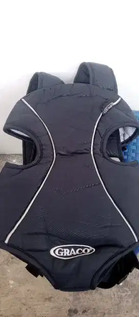 Gendongan Bayi Graco