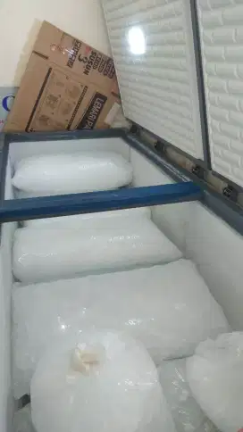 Es Batu Kristal dan Serut
