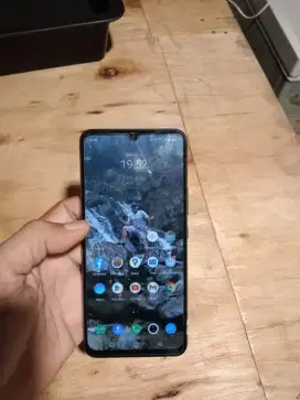 Vivo V21 Ram 8/128