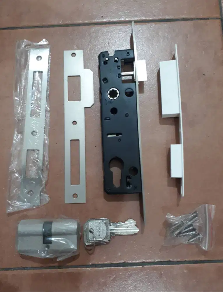 Dekson 84030 IL SN Mortice Lock (A-722B)