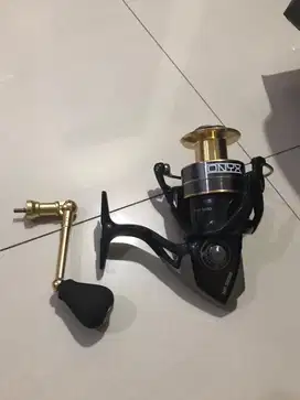 Reel Mylano ONYX series 5000 Gold metal Power Handle