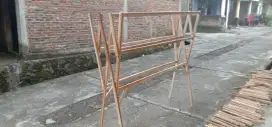 Jemuran kayu lipat