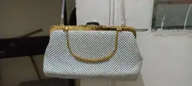 Jual cepat Tas Pesta Emas